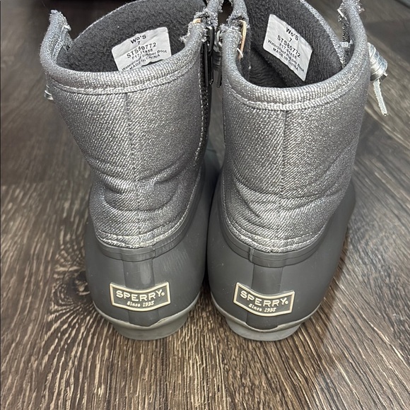Sperry Women's Glitter Silver Duck Boots - Size 7 - Picture 4 of 9
